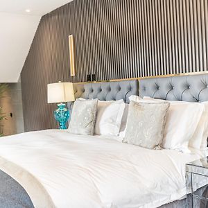 Deluxe Junior Suite